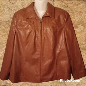 Kim Rogers cropped faux leather jacket